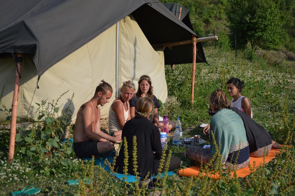 Dhanaulti Camp Homes Retreat Εξωτερικό φωτογραφία
